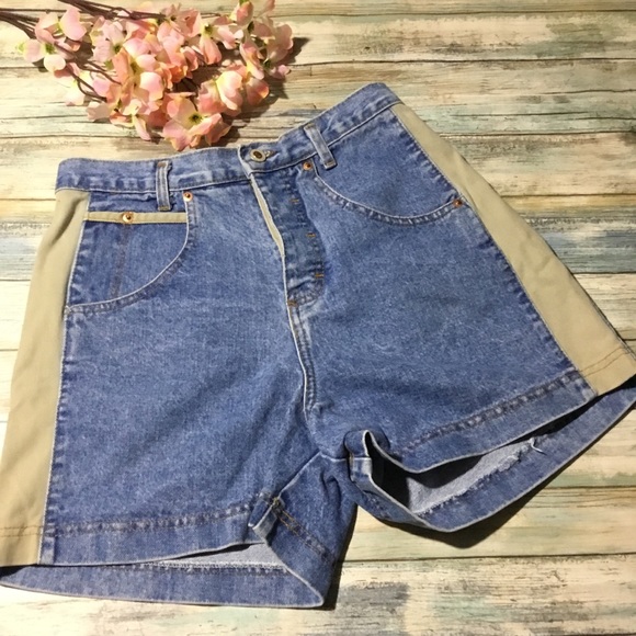 Vintage Pants - Vintage JouJou button fly high waisted mom shorts